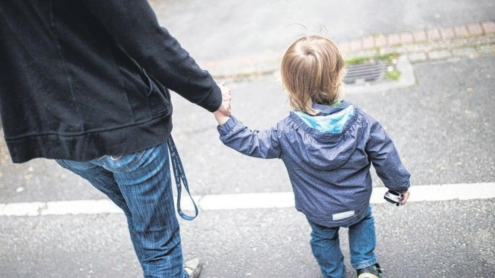 In NRW leben rund 588.000 Alleinerziehende.