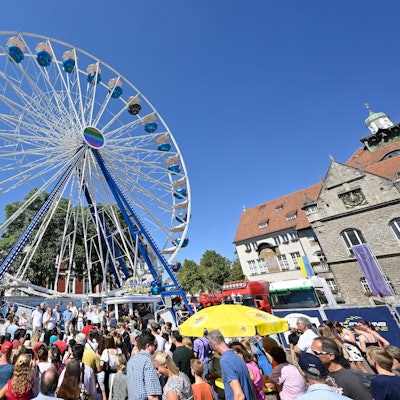 Laurentiuskirmes. Eröffnung am Riesenrad