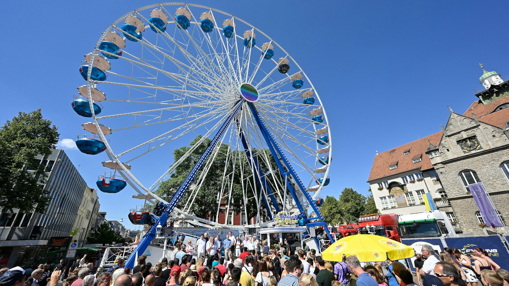 Laurentiuskirmes 2022, Eröffnung am Riesenrad. (Archivbild)