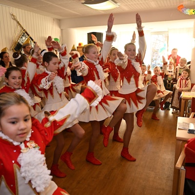 Das Foto zeigt eine Karnevalsveranstaltung im Anna Haus