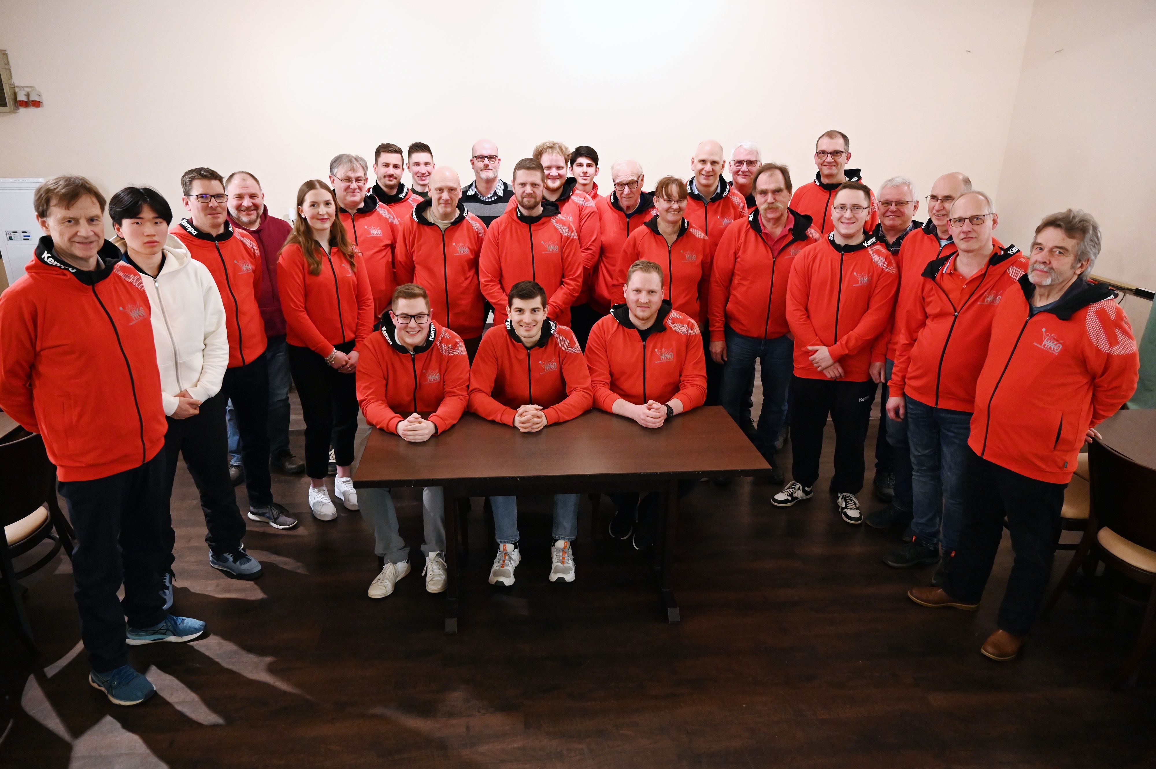 Gruppenfoto der oberbergischen Schiedsrichter.
