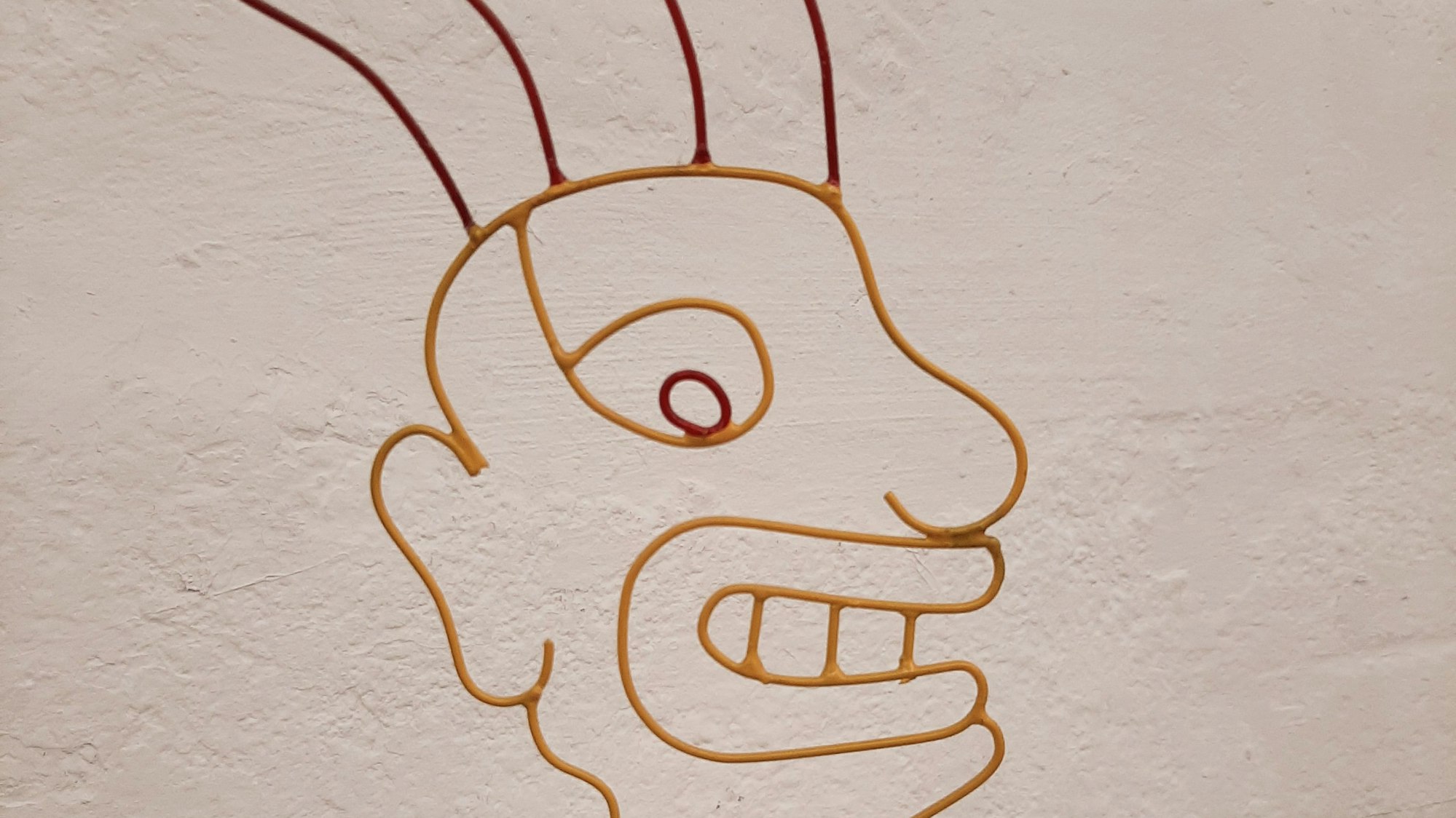 Diese Figur aus Draht stammt aus den Händen Michael Salges.