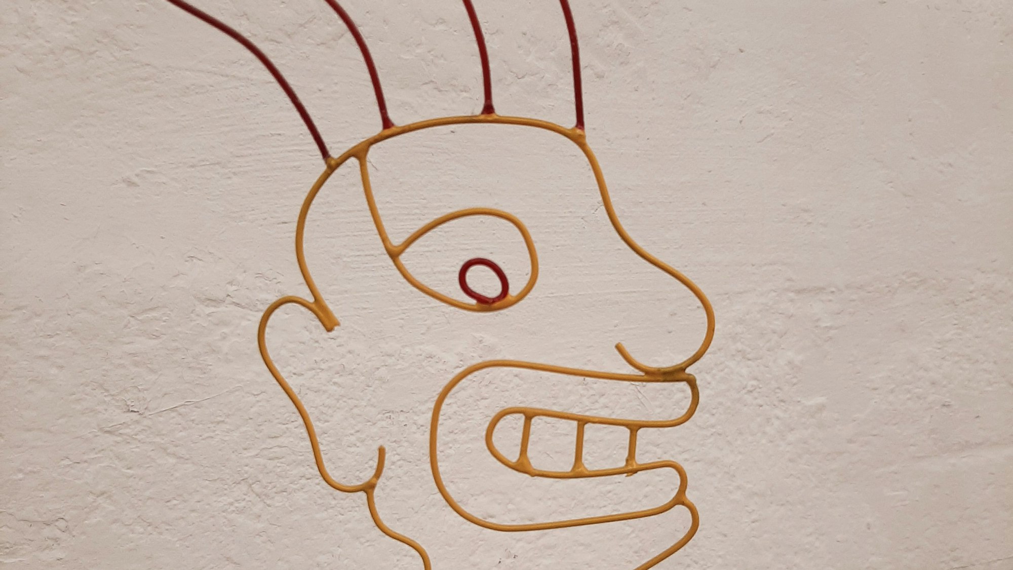 Diese Figur aus Draht stammt aus den Händen Michael Salges.