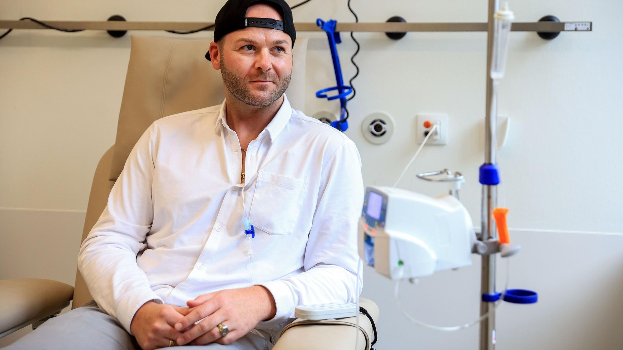 André Schreiber während seiner Tumortherapie in der Kölner Uniklinik (Archivbild).