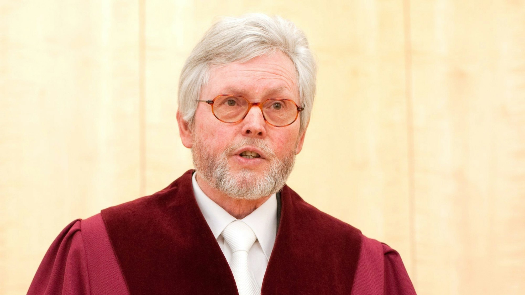 Michael Bertrams war Präsident des Oberverwaltungsgerichts und des Verfassungsgerichtshofs für Nordrhein-Westfalen in Münster