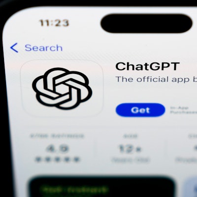 Die ChatGPT-App: ChatGPT nutzen Studierende immer mehr für ihre Studienleistungen in Textform. (Symbolbild)