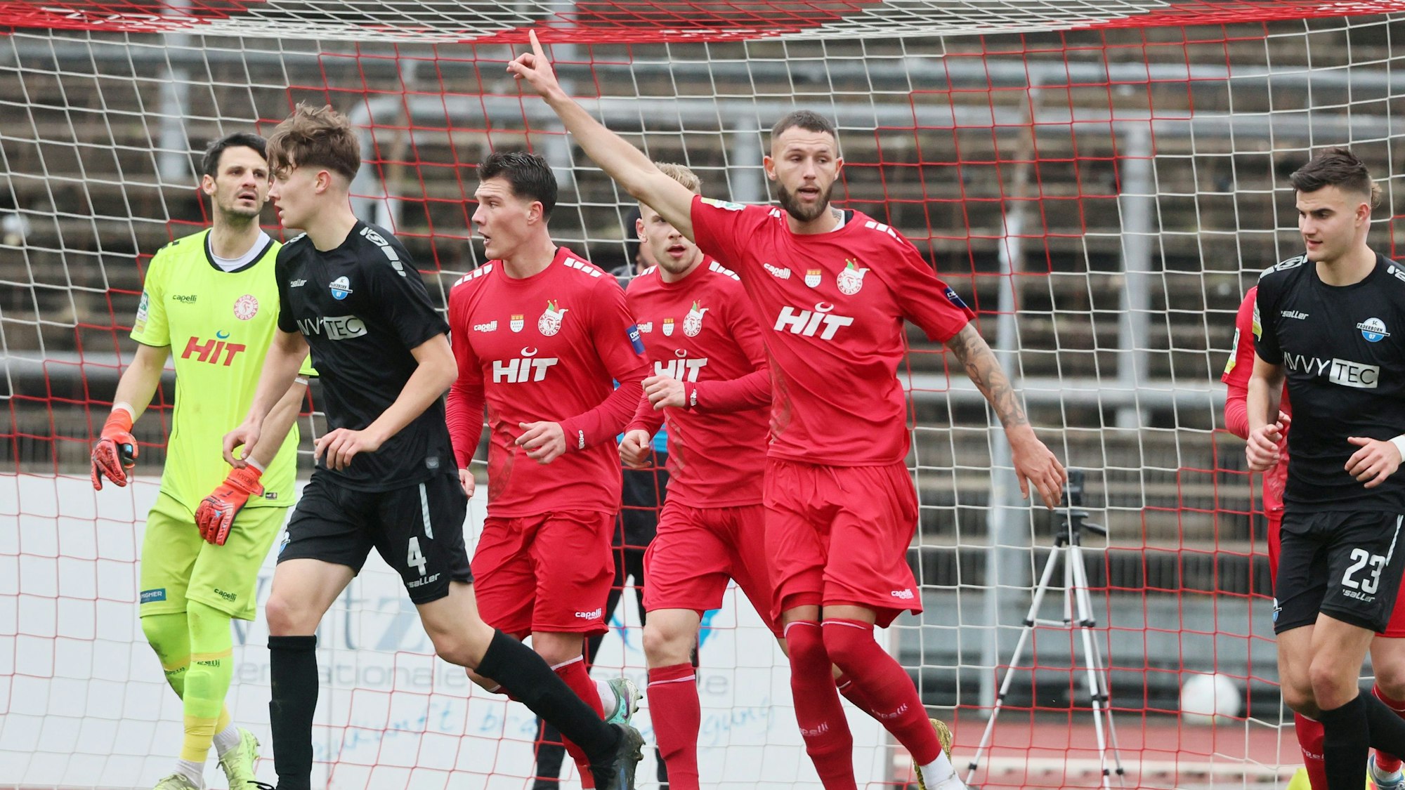 SC Fortuna Köln vs. SC Paderborn II, 4.Liga,
vorne: Dominik Lanius (Fortuna), 04.02.2024, Bild: Herbert Bucco