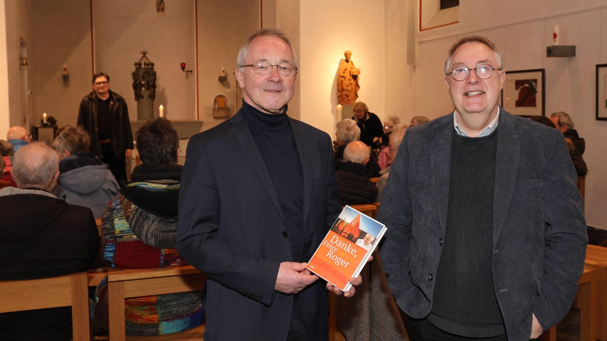 50 Jahre Konzil der Jugend Taize: hier Klaus Hamburger (links) und Patrick Oetterer in der Culturkirche Osberghausen.