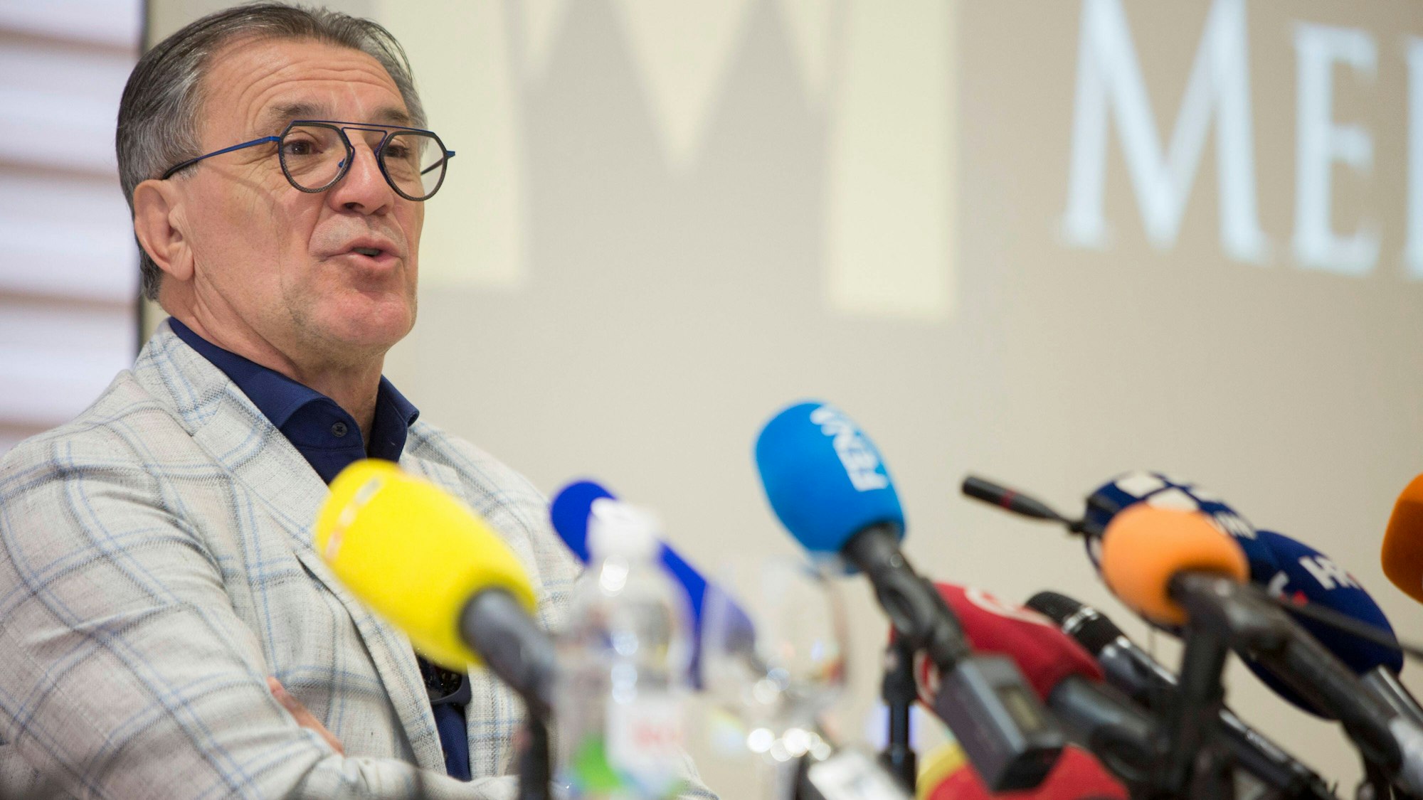 Zdravko Mamic auf einer Pressekonferenz in Mostar nach seiner Verurteilung zu sechseinhalb Jahren Haft