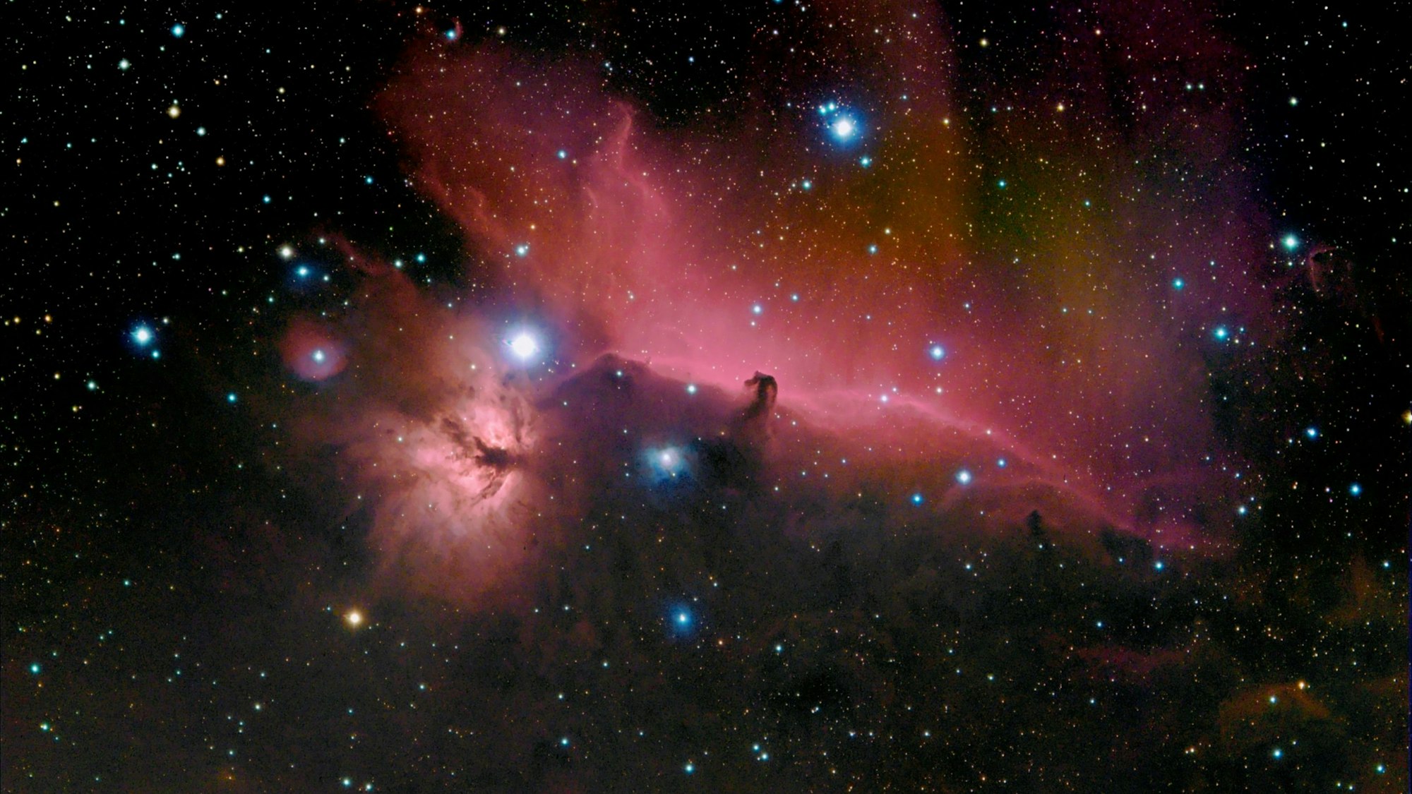 Der Himmel über Oberberg: Der Pferdekopfnebel im Sternbild Orion, ein auch astronomischen Laien oft bekanntes, da eindrucksvolles Motiv, aus unserer Milchstraße in etwa 1500 Lichtjahren Entfernung.