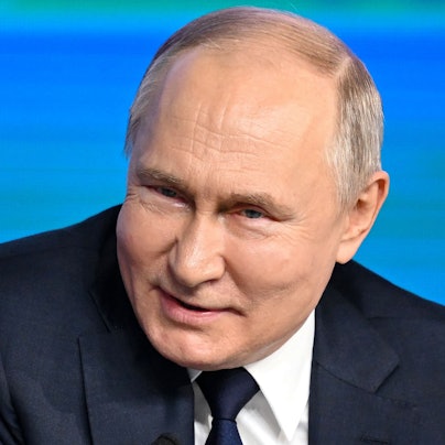 Kremlchef Wladimir Putin hat den amerikanischen Moderator Tucker Carlson für ein Interview empfangen.