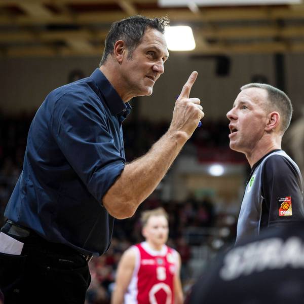 Basketball ProB Nord, Bayer Giants Leverkusen vs. Rheinstars Köln, 23.12.23 Hans-Jürgen Gnad Trainer Bayer Giants Leverkusen emotional Leverkusen, 23.12.23 - Basketball ProB Nord, Bayer Giants Leverkusen vs. Rheinstars Köln *** Basketball ProB North, Bayer Giants Leverkusen vs Rheinstars Cologne, 23 12 23 Hans Jürgen Gnad Coach Bayer Giants Leverkusen emotional Leverkusen, 23 12 23 Basketball ProB North, Bayer Giants Leverkusen vs Rheinstars Cologne Copyright: xBEAUTIFULxSPORTS/AxelxKohringx