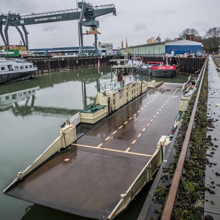 Die „Fritz Middelanis“ liegt nach wie vor im Niehler Hafen.Ralf Krieger