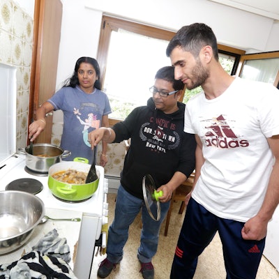 Nicht am äußersten Rand der Stadt, sondern mitten unter Nachbarn, sollen Geflüchtete leben. Das fordert eine Bürgerinitiative. Sie will die Integration fördern.