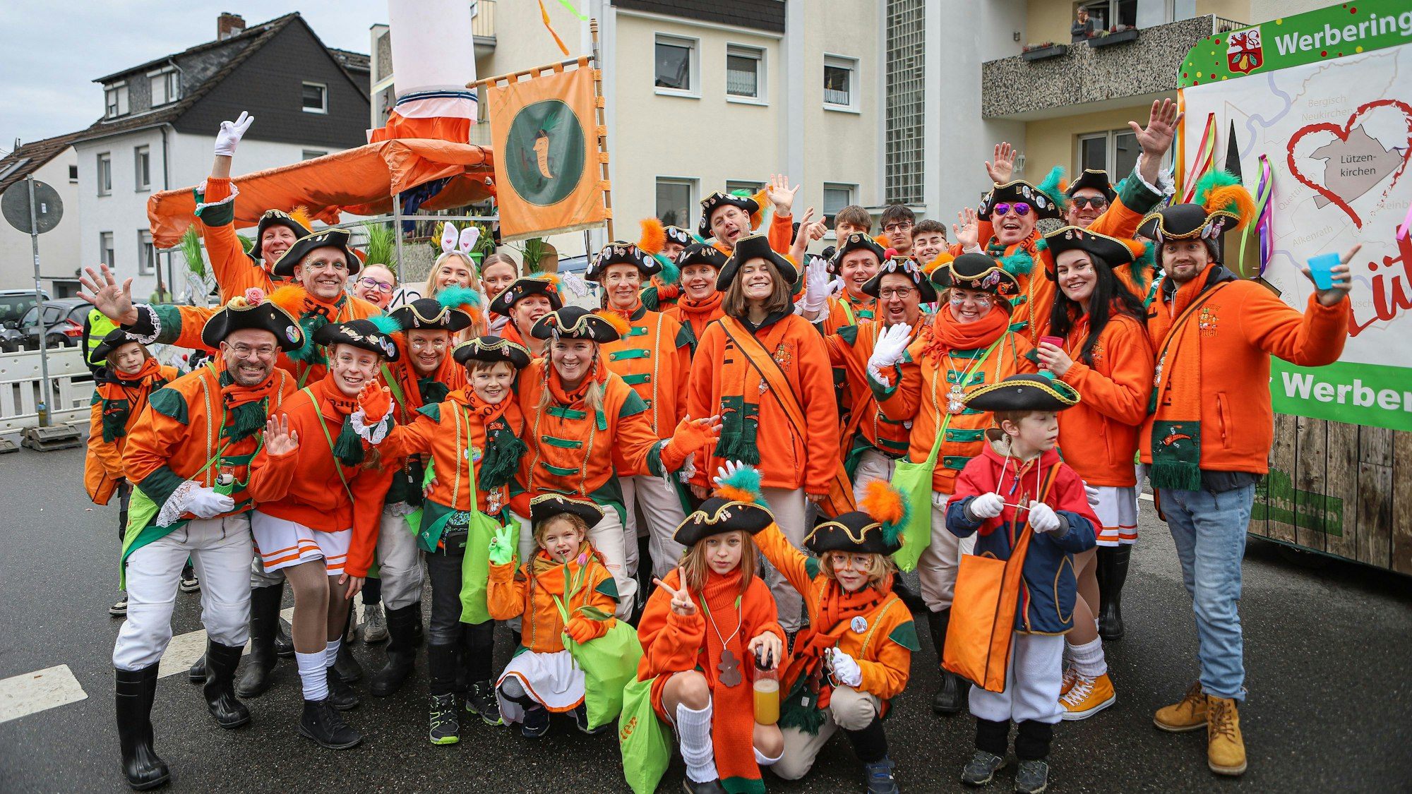 Gruppenfoto der „Flotten Karotten“ mit Immi Janne Ahrenhold in der Mitte