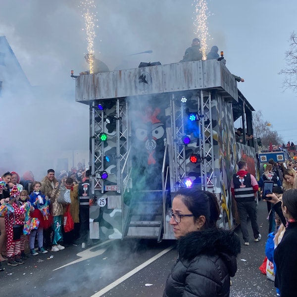 50 Gruppen zogen beim Veedelszug in Wahn mit.