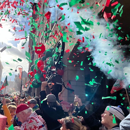 Severinstraße: Der Kölner Rosenmontagszug 2024.