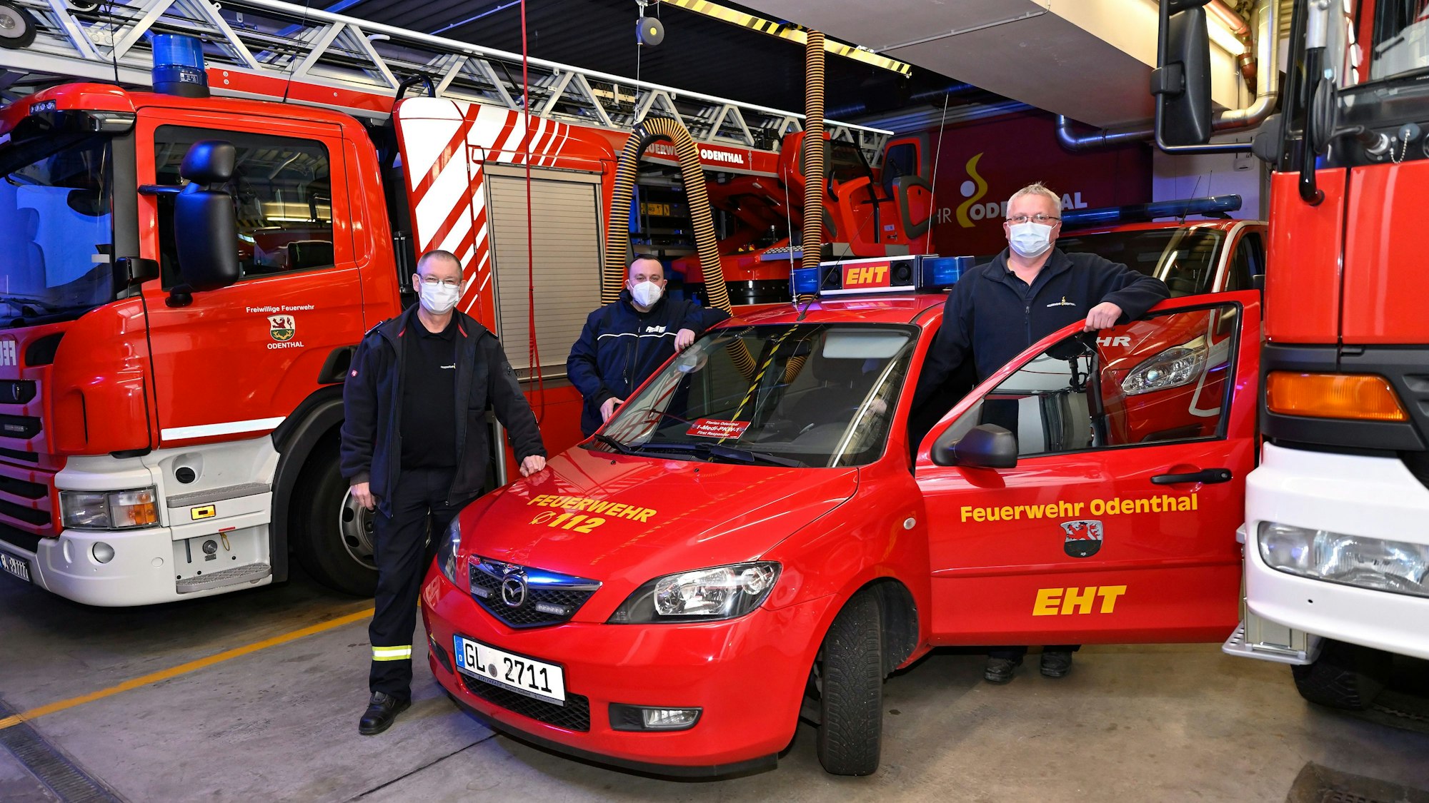 Odenthal Blecher. Ersthelfertrupp Feuerwehr Odenthal 2021 mit ihren Fahrzeugen.