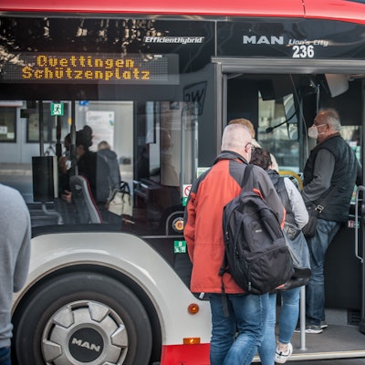 Busbahnhof ÖPNV. Foto: Ralf Krieger
