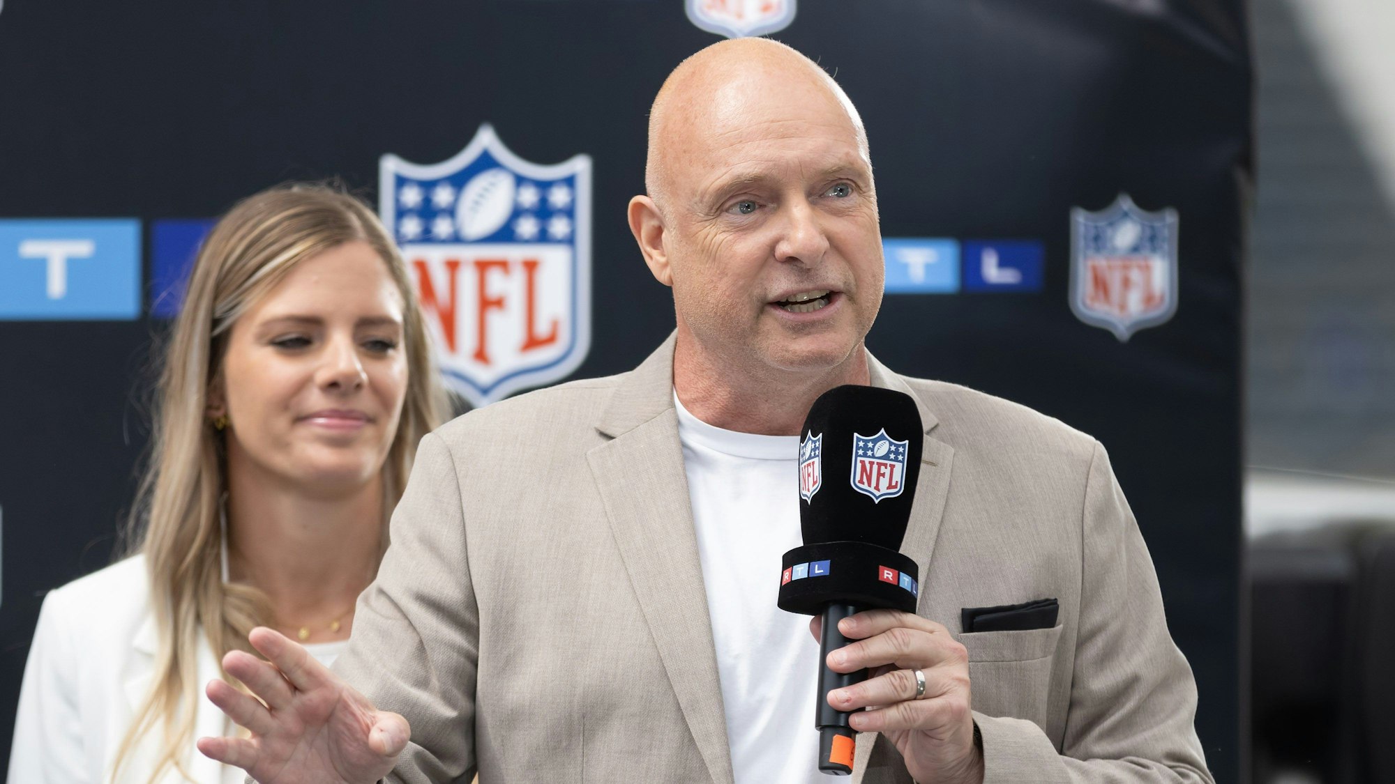 Frank Buschmann gehört bei RTL zum NFL-Team.