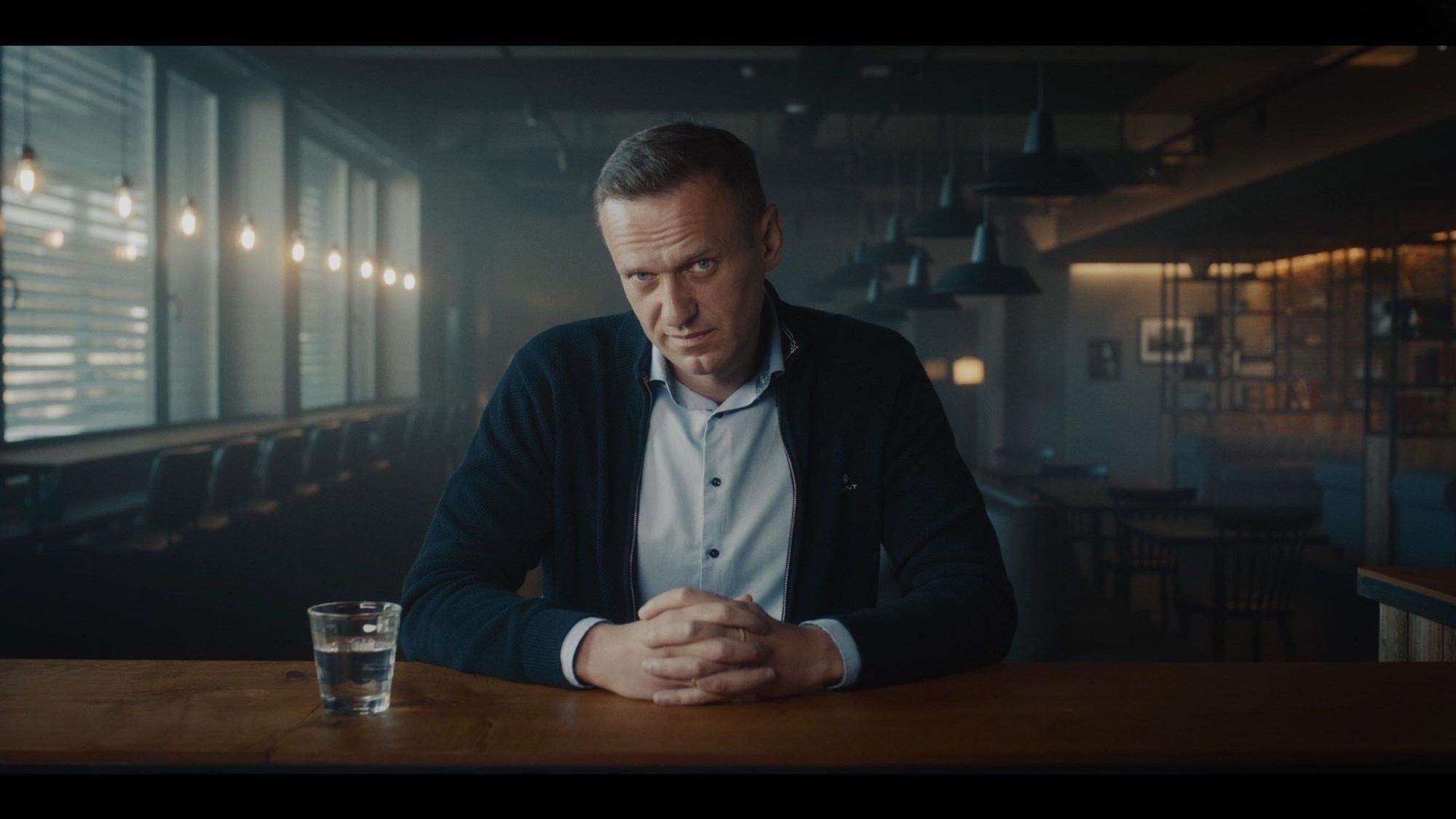 Der russische Oppositionelle Alexej Nawalny in einer Szene des Dokumentarfilms ‚Nawalny‘.