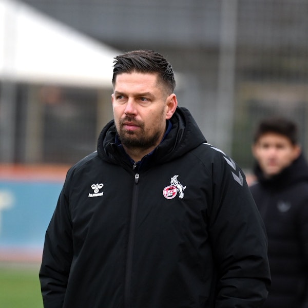 16.12.2023, Fussball-B-Junioren Bundesliga
Bayer 04 Leverkusen-1.FC Köln
TR: Jakob Strehlow (Köln)
Foto: Uli Herhaus