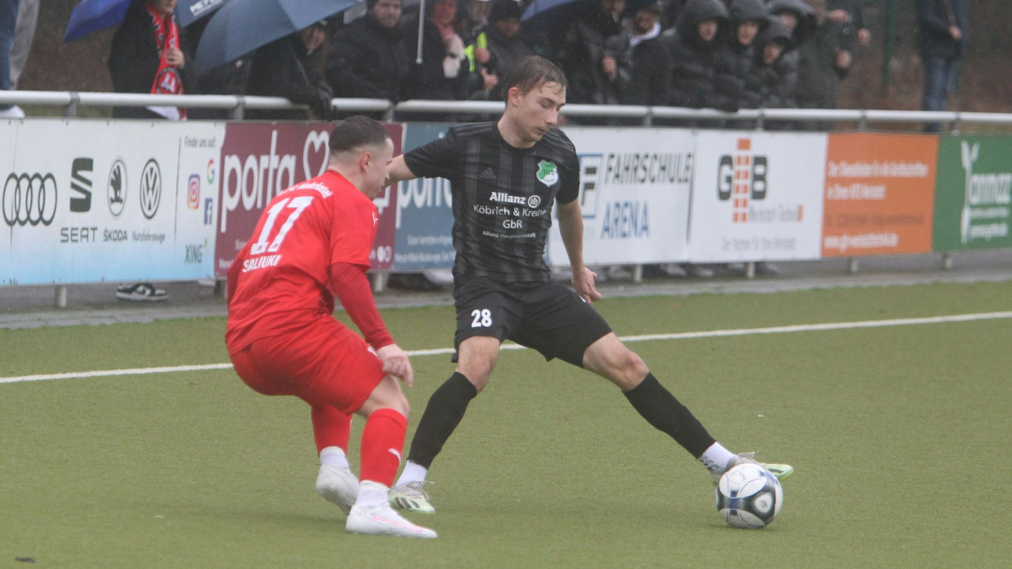 Vladyslav Cheltsov vom TuS Buisdorf macht im Duell beim 1. FC Niederkassel den Unterschied.