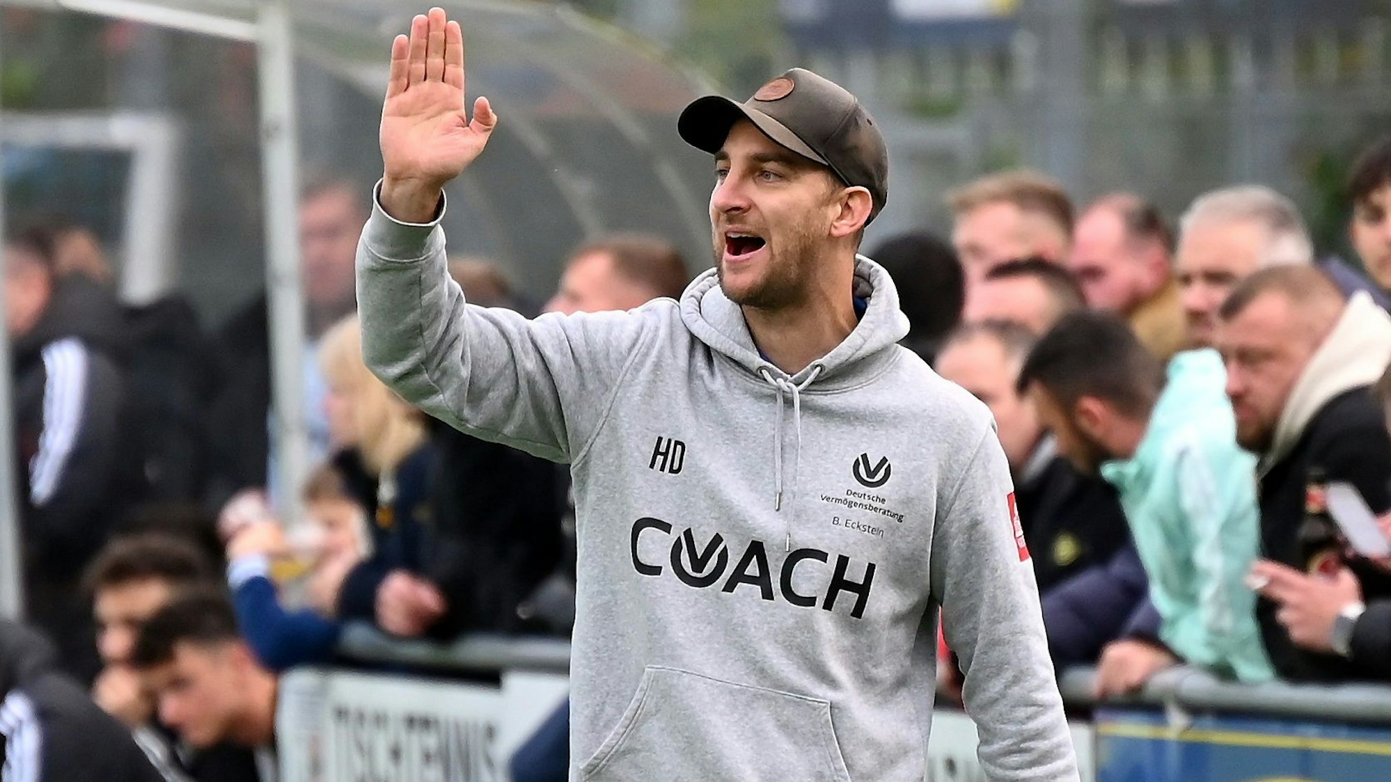 29.10.2023,-Fussball-Bergfried Leverkusen-S.W.Kööln
TR: Hannes Diekamp (Leverkusen)
Foto: Uli Herhaus