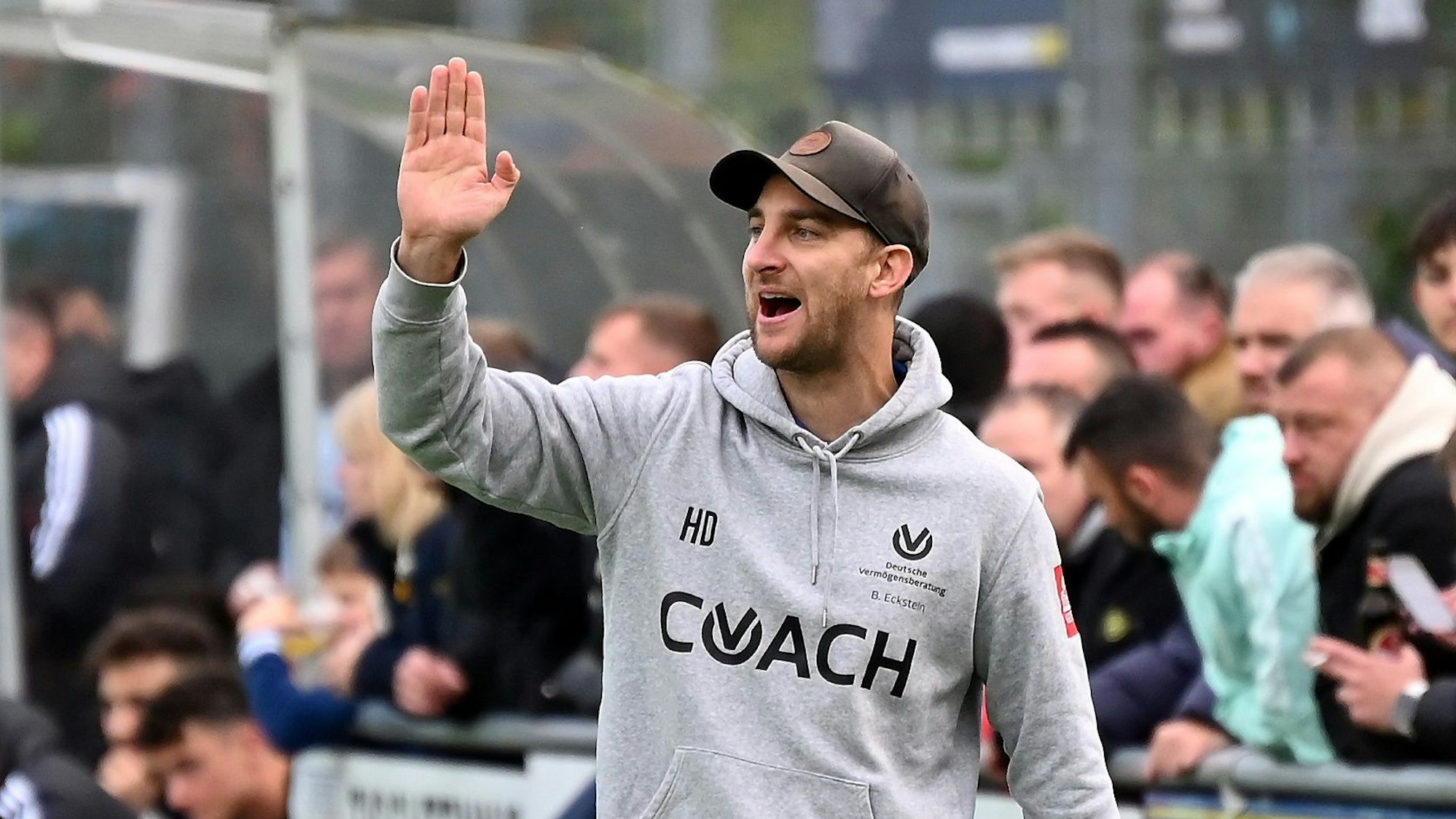 29.10.2023,-Fussball-Bergfried Leverkusen-S.W.Kööln
TR: Hannes Diekamp (Leverkusen)
Foto: Uli Herhaus