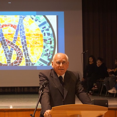 Nach zwölf Jahren als Schulleiter an der Realschule Mater Salvatoris verabschiedet sich Dr. Herbert Kolewa.