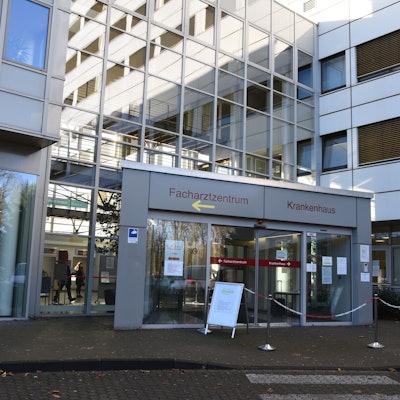 21.01.2021, Köln: Das Heilig Geist Krankenhaus in Longerich.