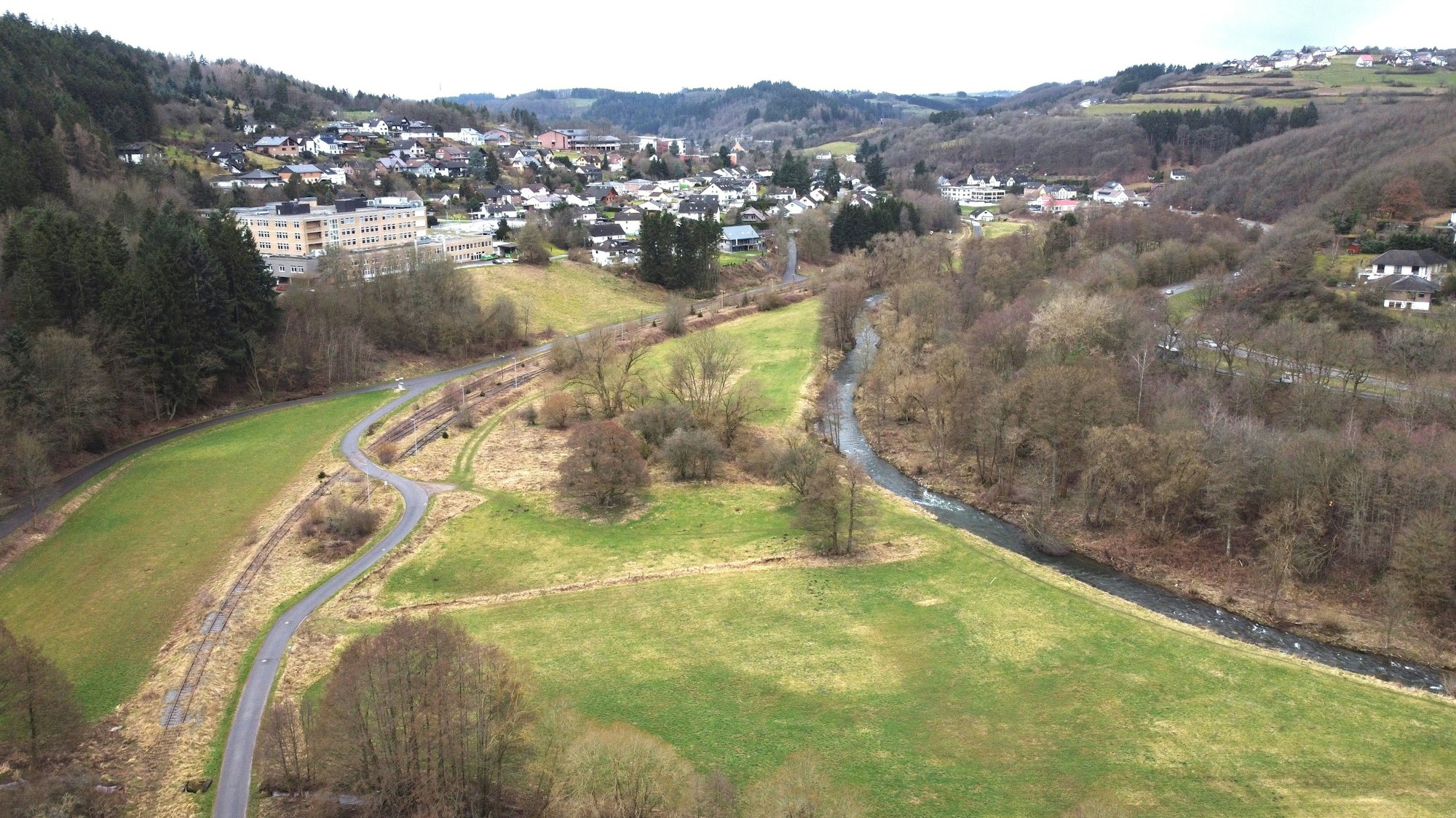 Blick auf das Tal zwischen Olef und Schleiden.