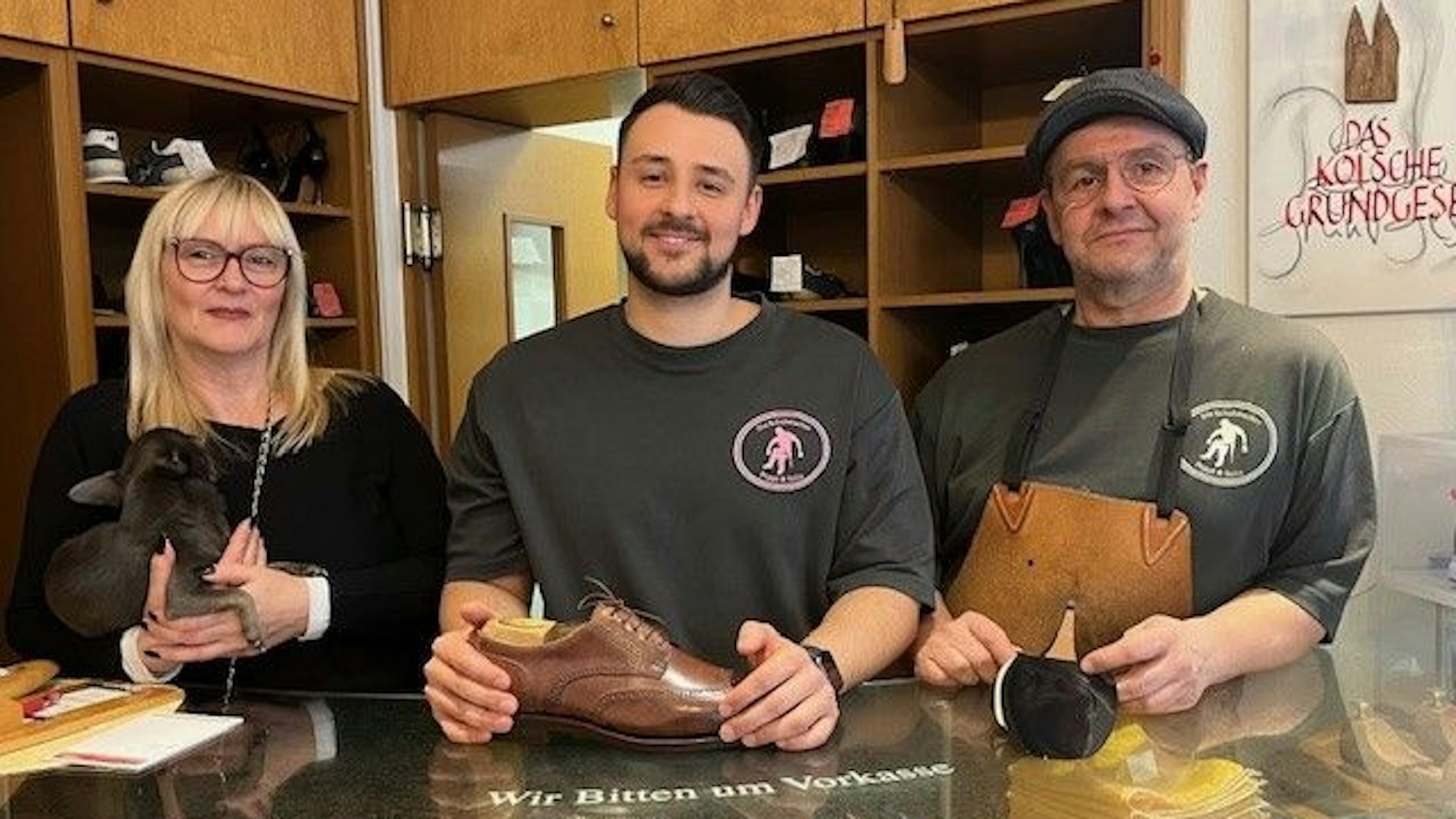 Schuhmacherfamilie Gabriele, Daniel und Ralf Poppe (v.l.)