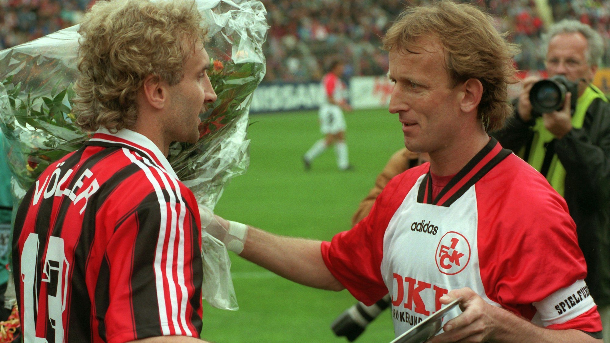 Rudi Völler und Andreas Brehme gewannen 1990 zusammen den Weltmeister-Titel und standen sich sehr nahe. (Archivbild)