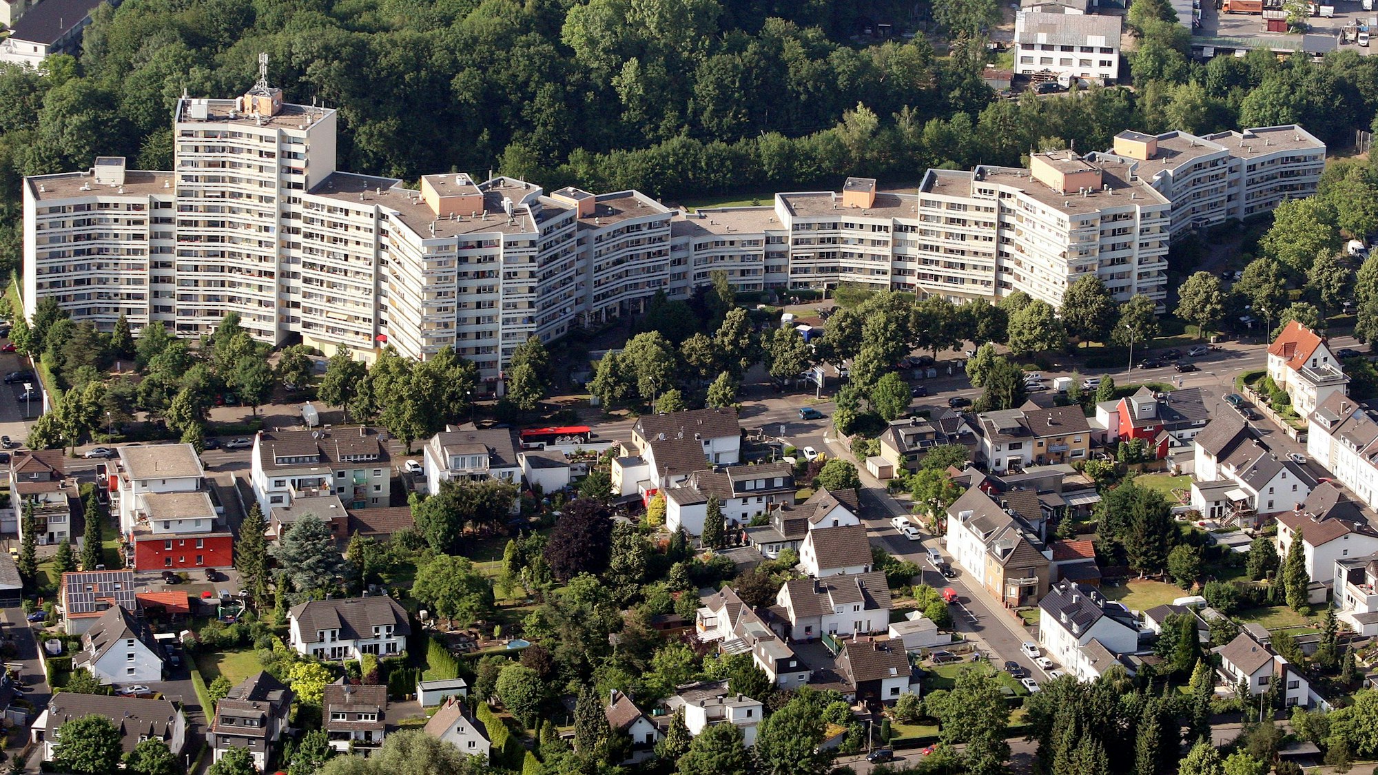 Stadtteil der Kontraste: Bergisch Gladbach-Gronau.
