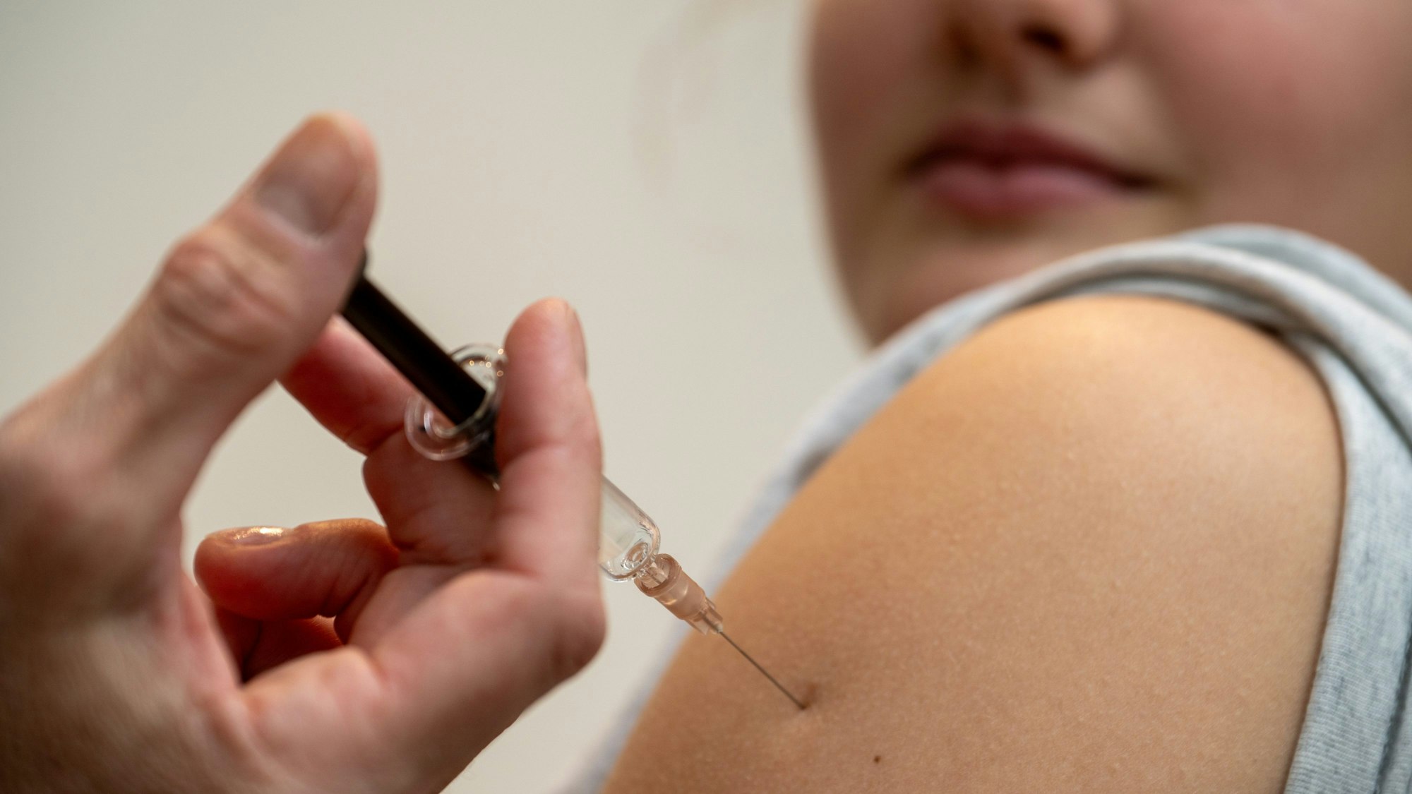 Ziel der Ständigen Impfkommission ist es, die Impfempfehlungen zeitnah und bestmöglich an neue Impfstoffentwicklungen und Erkenntnisse aus der Forschung anzupassen. (Symbolbild)