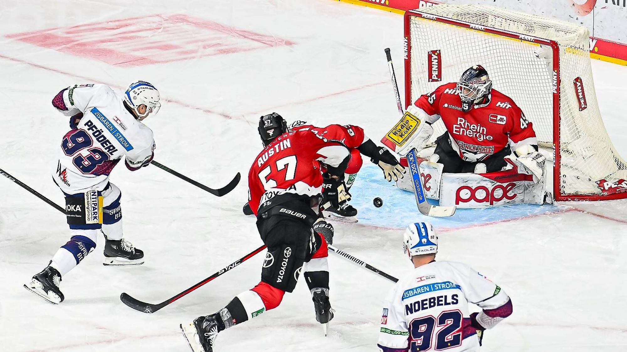 Eishockey DEL - 48. Spieltag: Kölner Haie vs Eisbären Berlin am 21.02.2024 im in der LANXESS arena in Köln