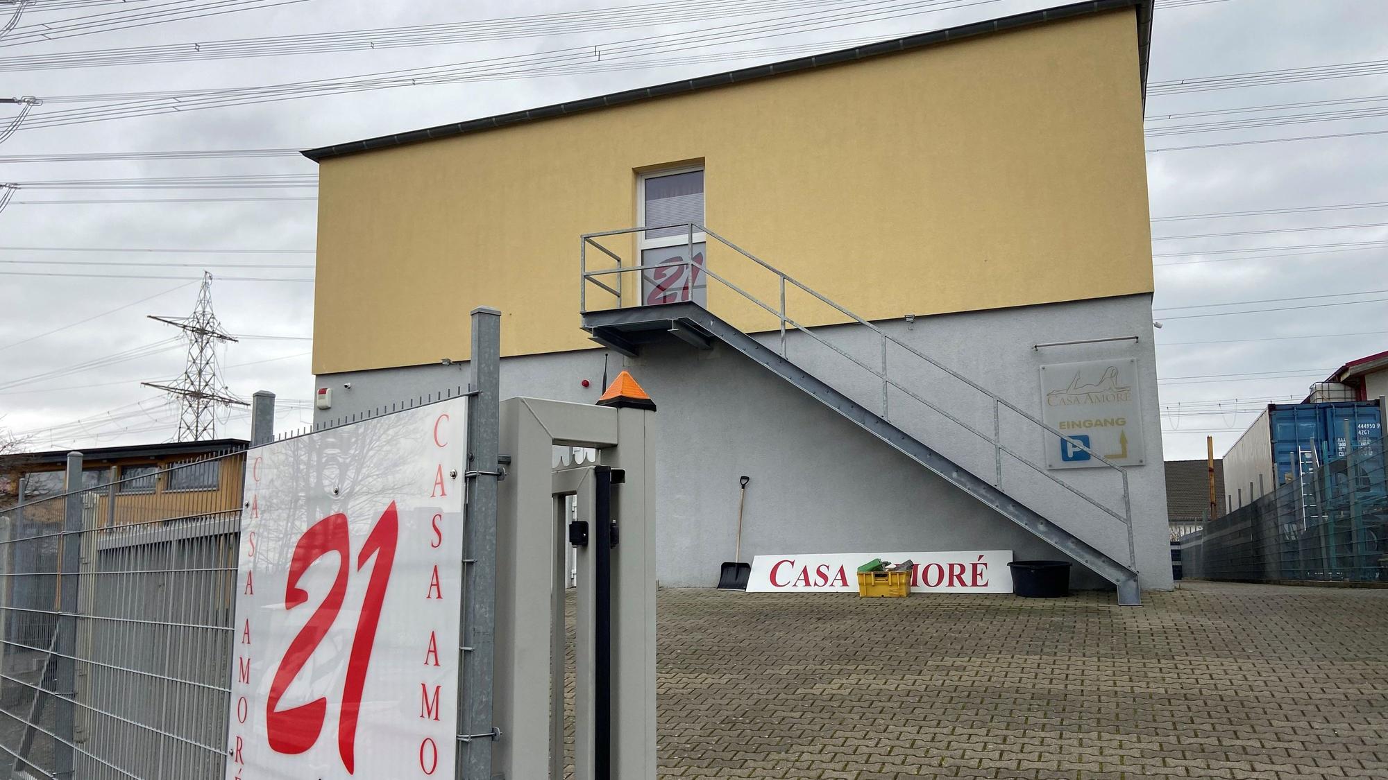 Auf dem Bild ist ein Gebäude zu sehen.