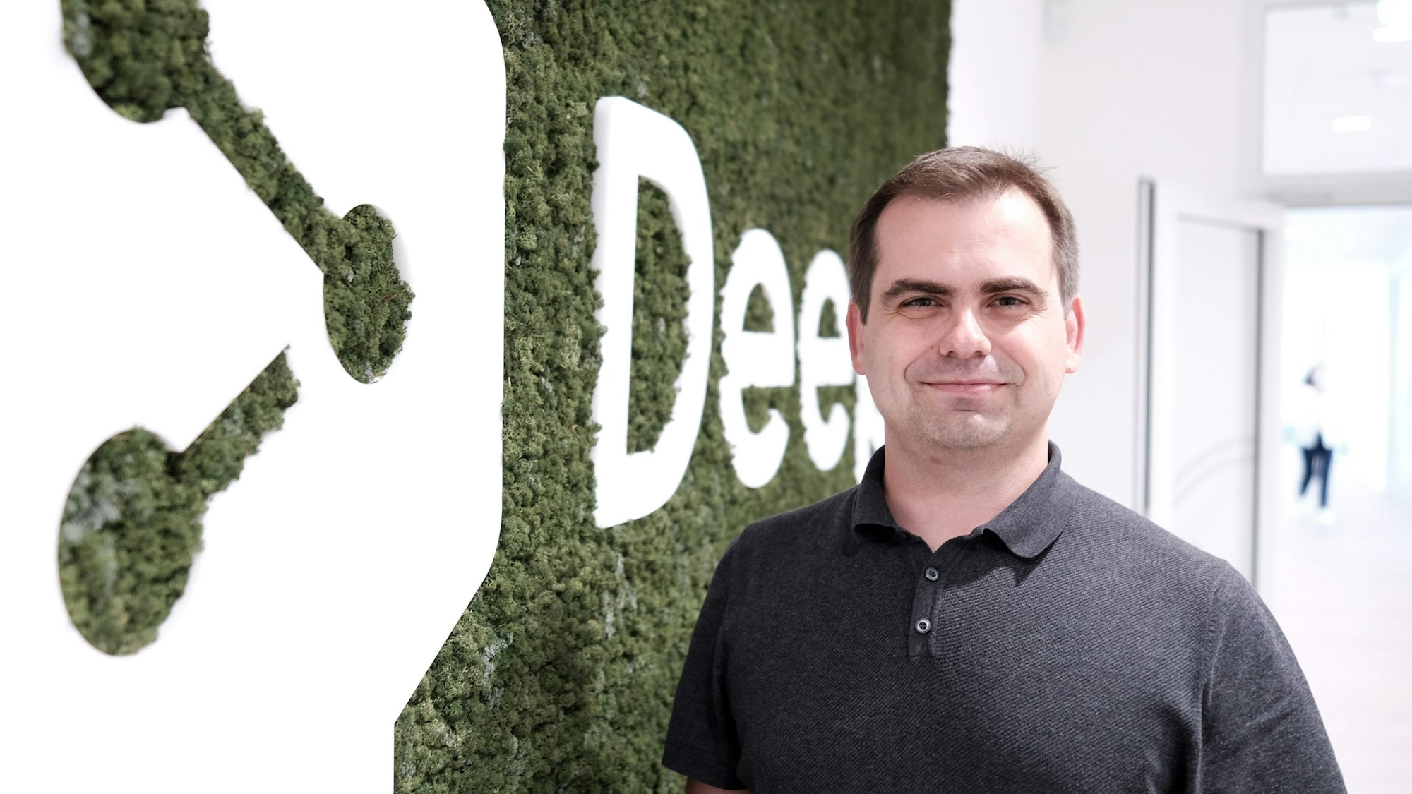 Jaruslaw Kutylowski, Geschäftsführer des Übersetzungsdienstes DeepL.  Foto: Max Grönert.