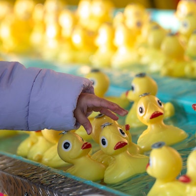 Entenangeln auf der Deutzer Kirmes