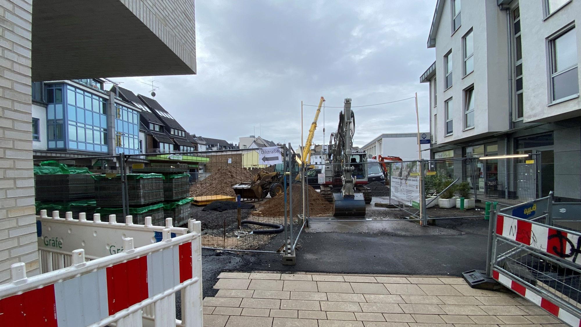 Zu sehen ist der im Umbau befindliche Janshof.