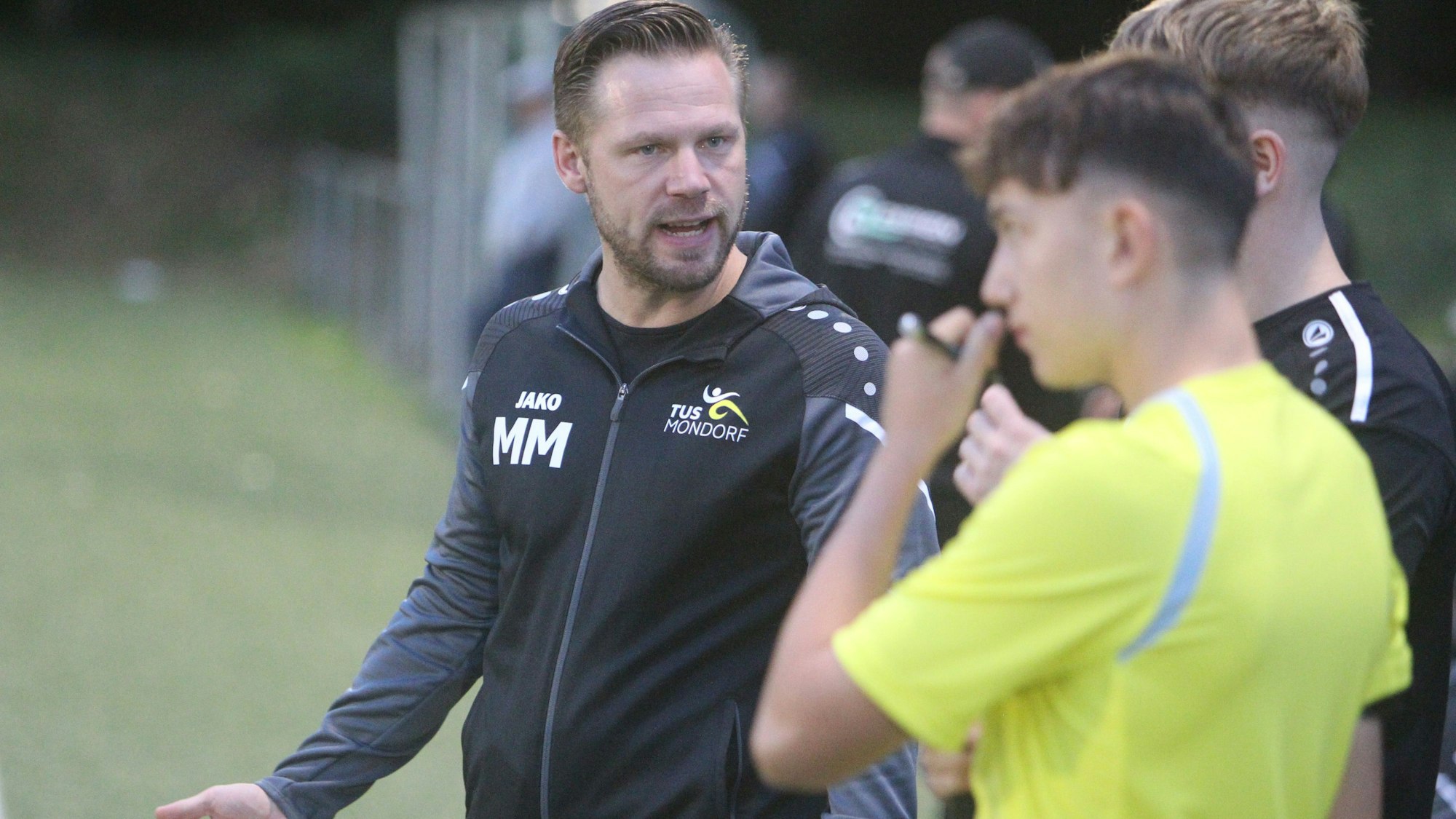 Trainer Michael Müller vom TuS Mondorf erwartet am Sonntag „kein schönes Spiel“ gegen den SV Schlebusch.