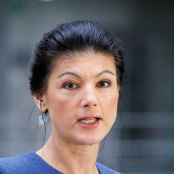 BSW-Politikerin Sahra Wagenknecht bei einem Pressestatement. An neuerlichen Aussagen von Wagenknecht zu Russland und der Ukraine gibt es scharfe Kritik. (Archivbild)
