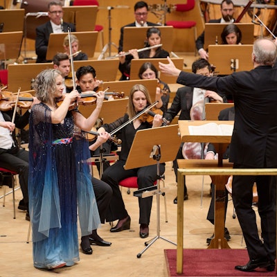 National Symphony Orchestra (Washington D.C.)-Gianandrea Noseda - Hilary Hahn