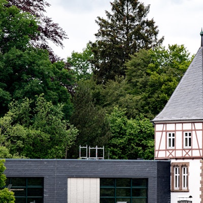 Blick auf das Wipperfürther Amtsgericht von außen.