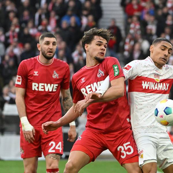 Kölns junger Linksverteidiger Max Finkgräfe (M.) duelliert sich mit Stuttgarts Enzo Millot, der starke Jeff Chabot (l.) muss nicht eingreifen.