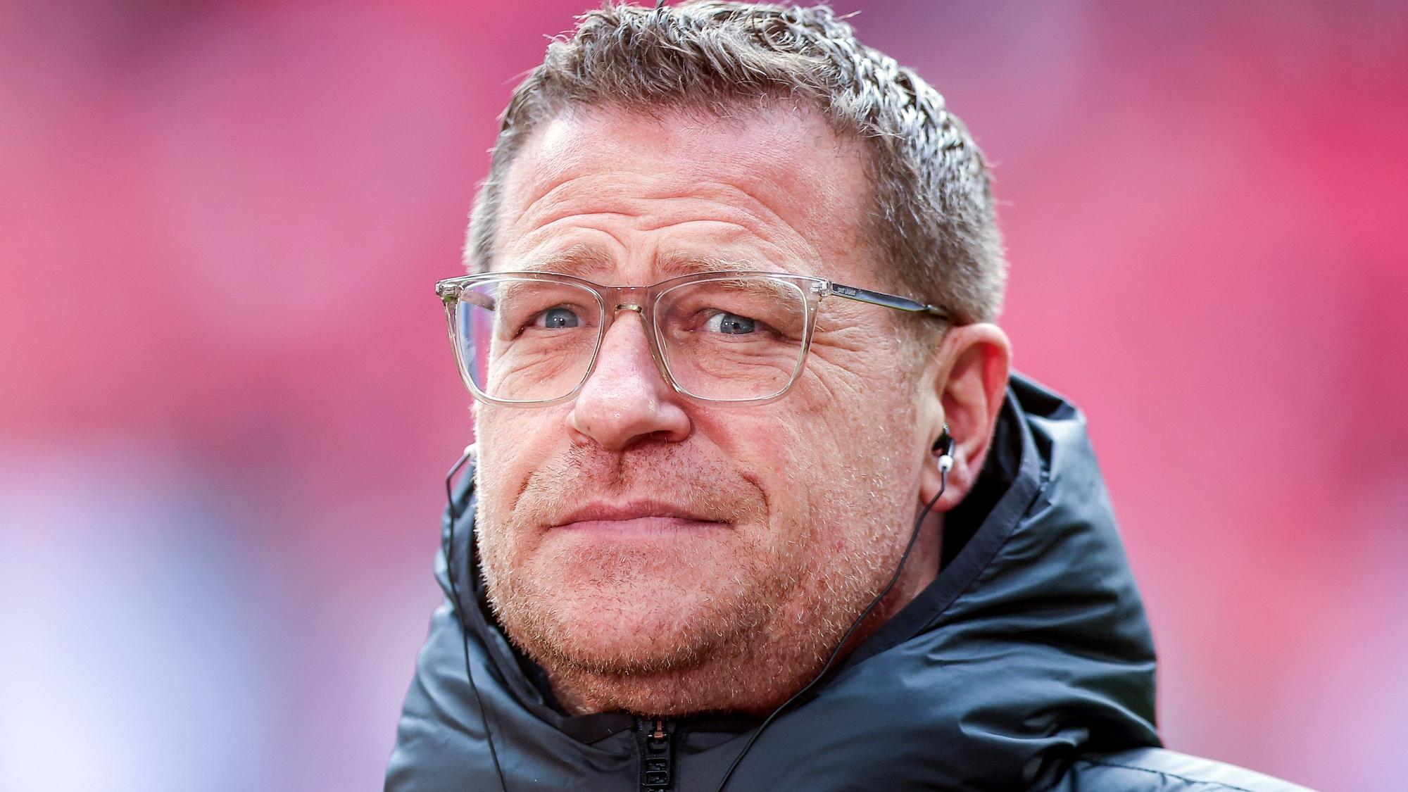 ARCHIV - 11.03.2023, Sachsen, Leipzig: Fußball: Bundesliga, 24. Spieltag, RB Leipzig - Borussia Mönchengladbach in der Red-Bull-Arena. Max Eberl, damals Leipzigs Sportdirektor, steht vor dem Spiel.