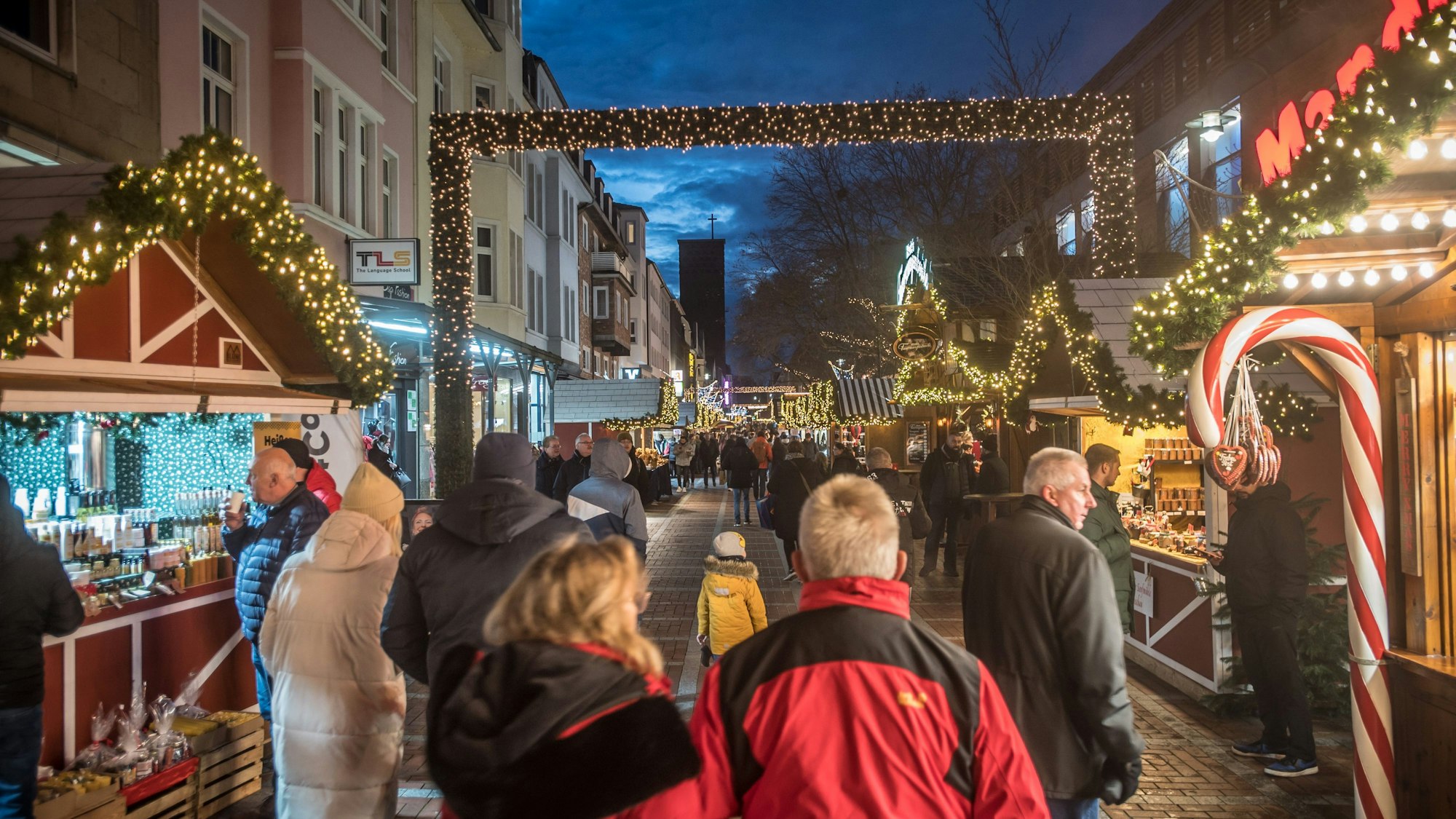 Der Weihnachtsmarkt in Levekusen Wiesdorf.