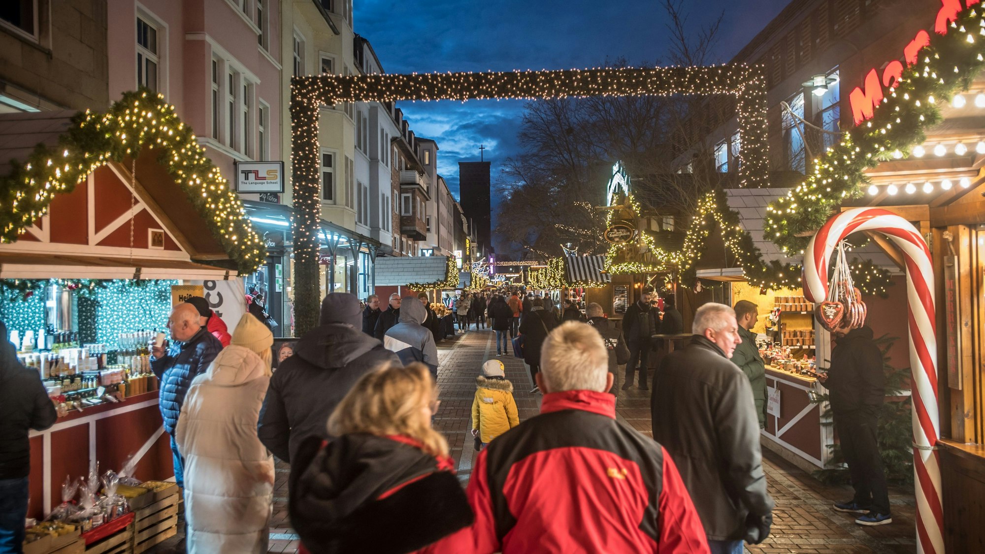 Der Weihnachtsmarkt in Levekusen Wiesdorf.