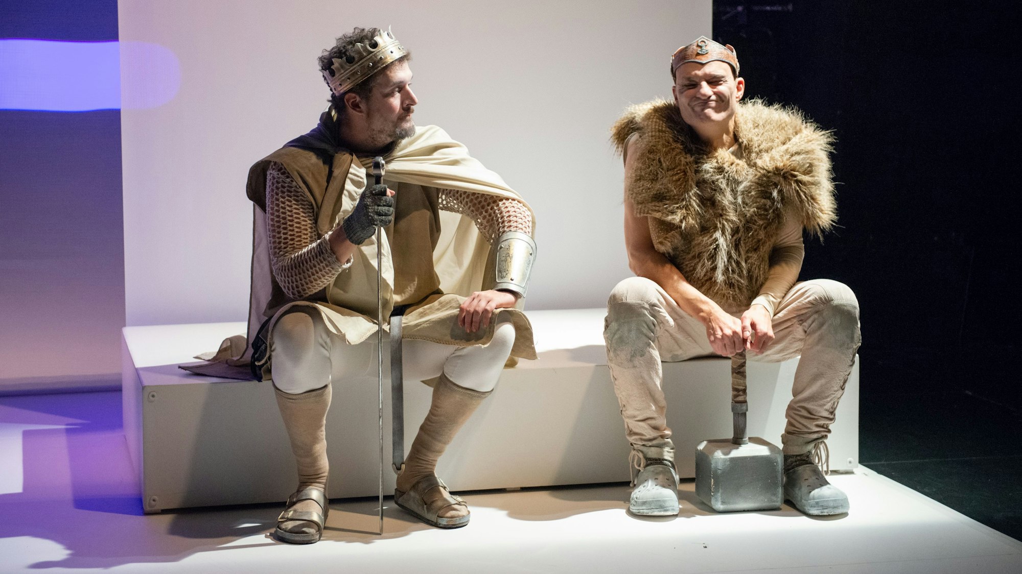 „Surviving Men – Über die Natur von Vorurteilen“ von der Kölner Theatergruppe Futur3, im Februar 2024 im Orangerie-Theater im Kölner Volksgarten